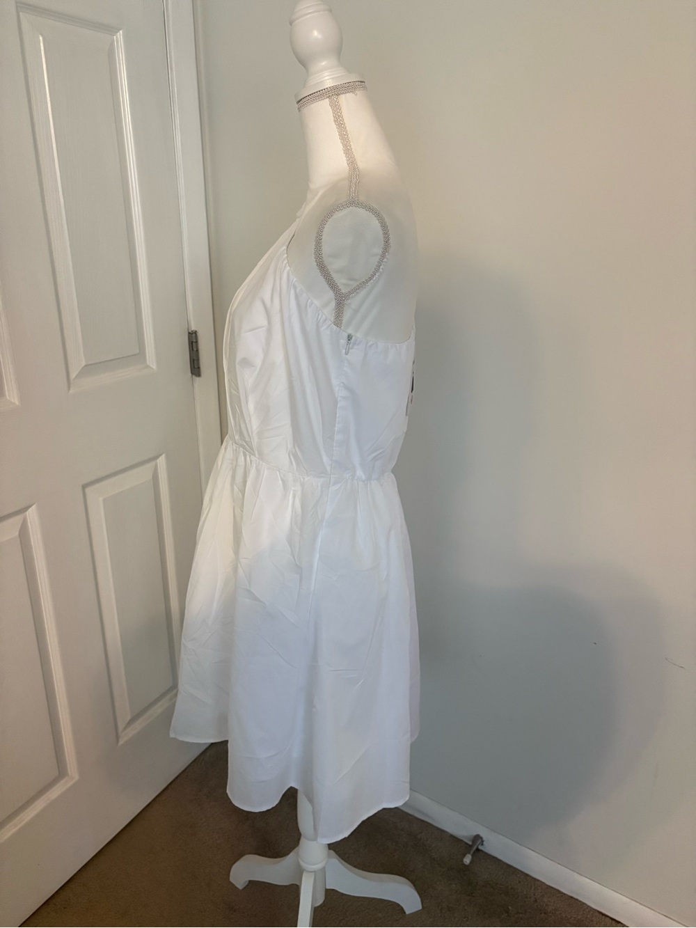 NWT White One Shoulder Ruffle Mini Dress ZESICA L - Picture 8 of 9